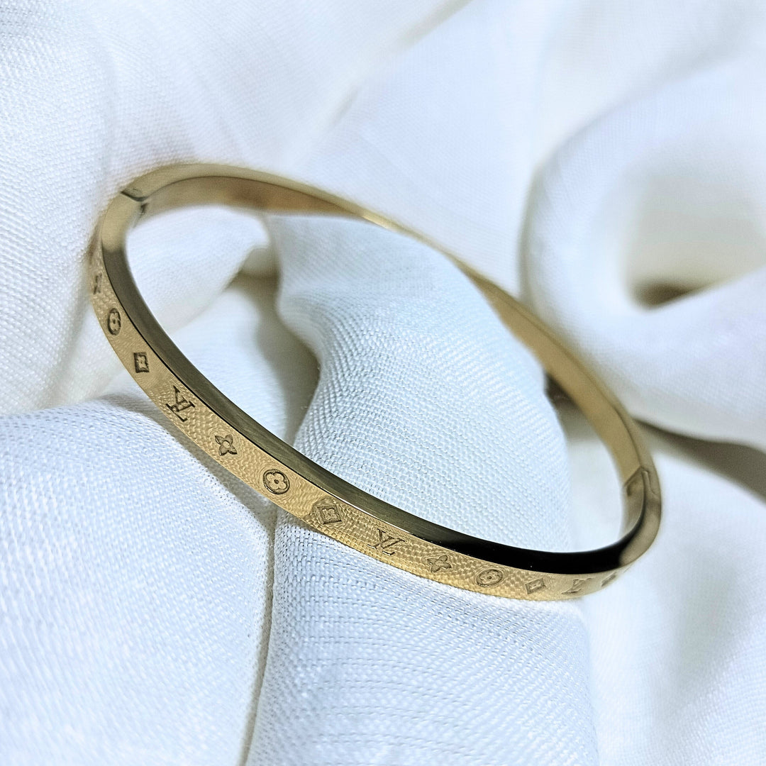 LV Plain Cuff
