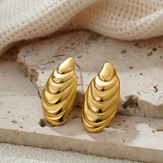 Gold Shell Earings