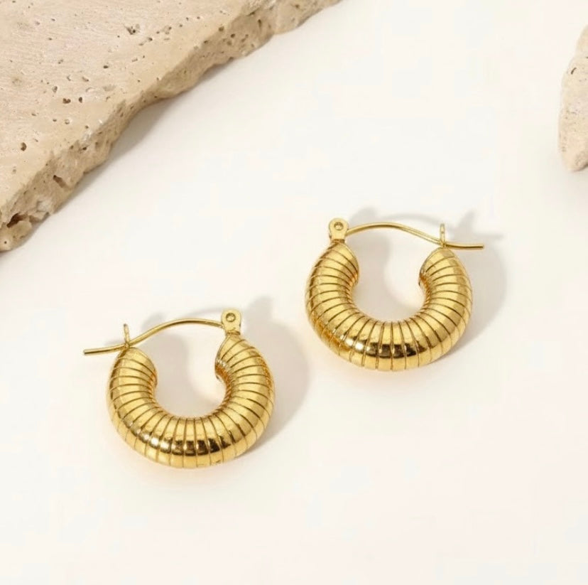 Saskia Hoop Earrings