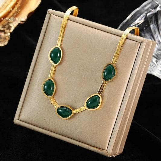 Vintage Emerald Snake Chain Necklace