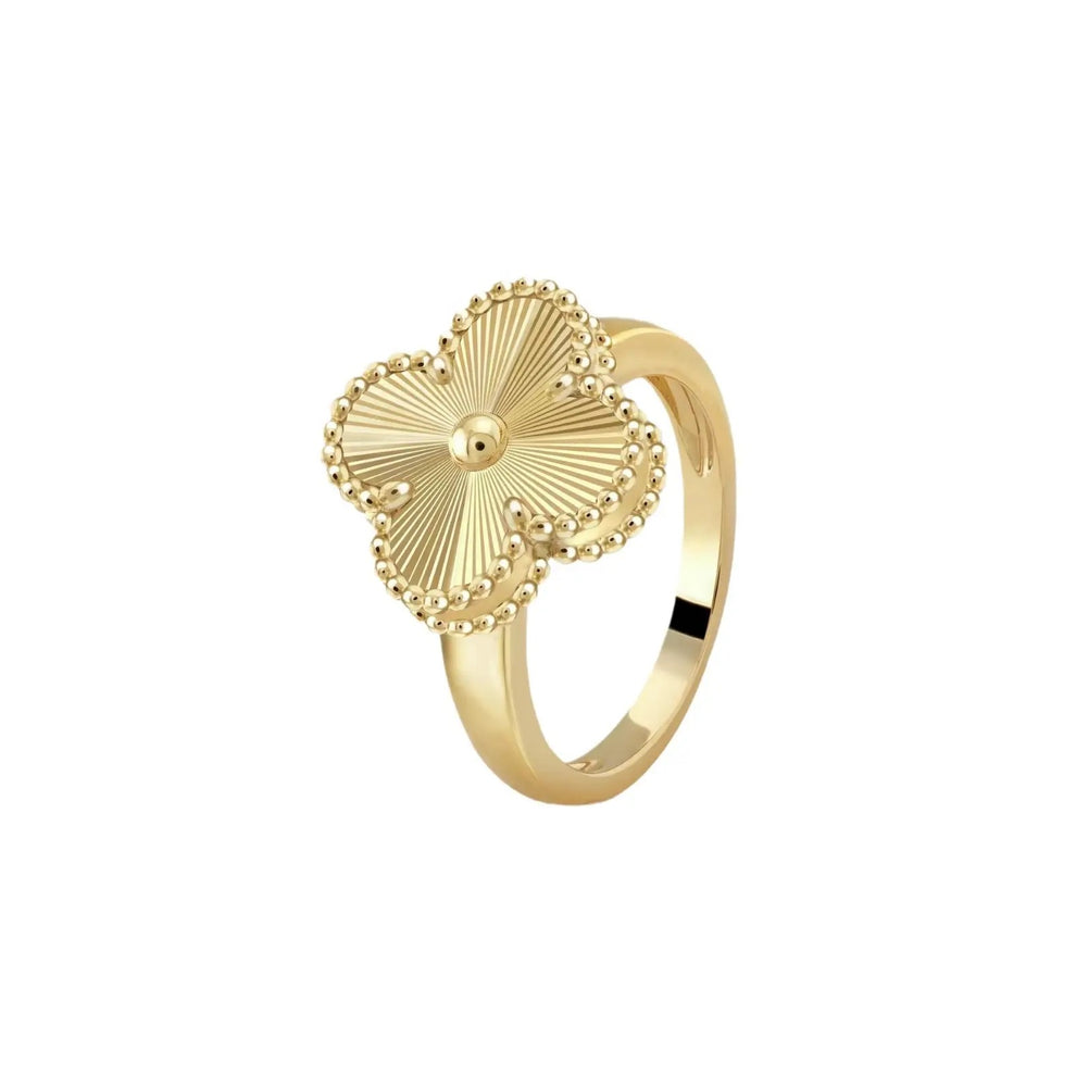 Gold Clovie Ring