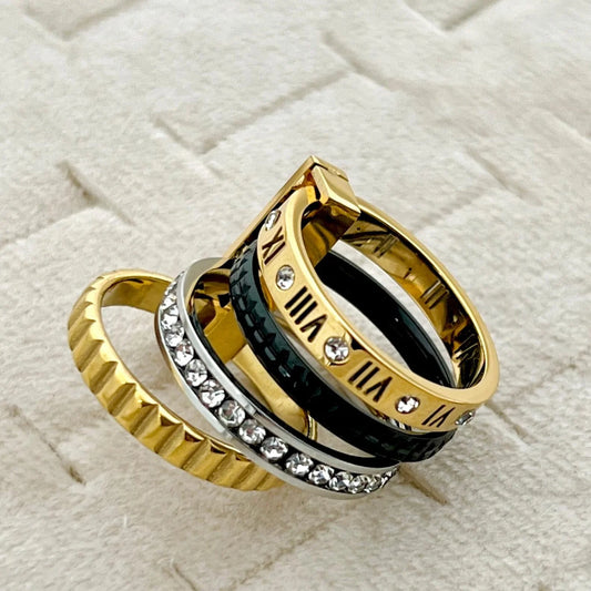 Quadrate Latin Number Luxury Ring