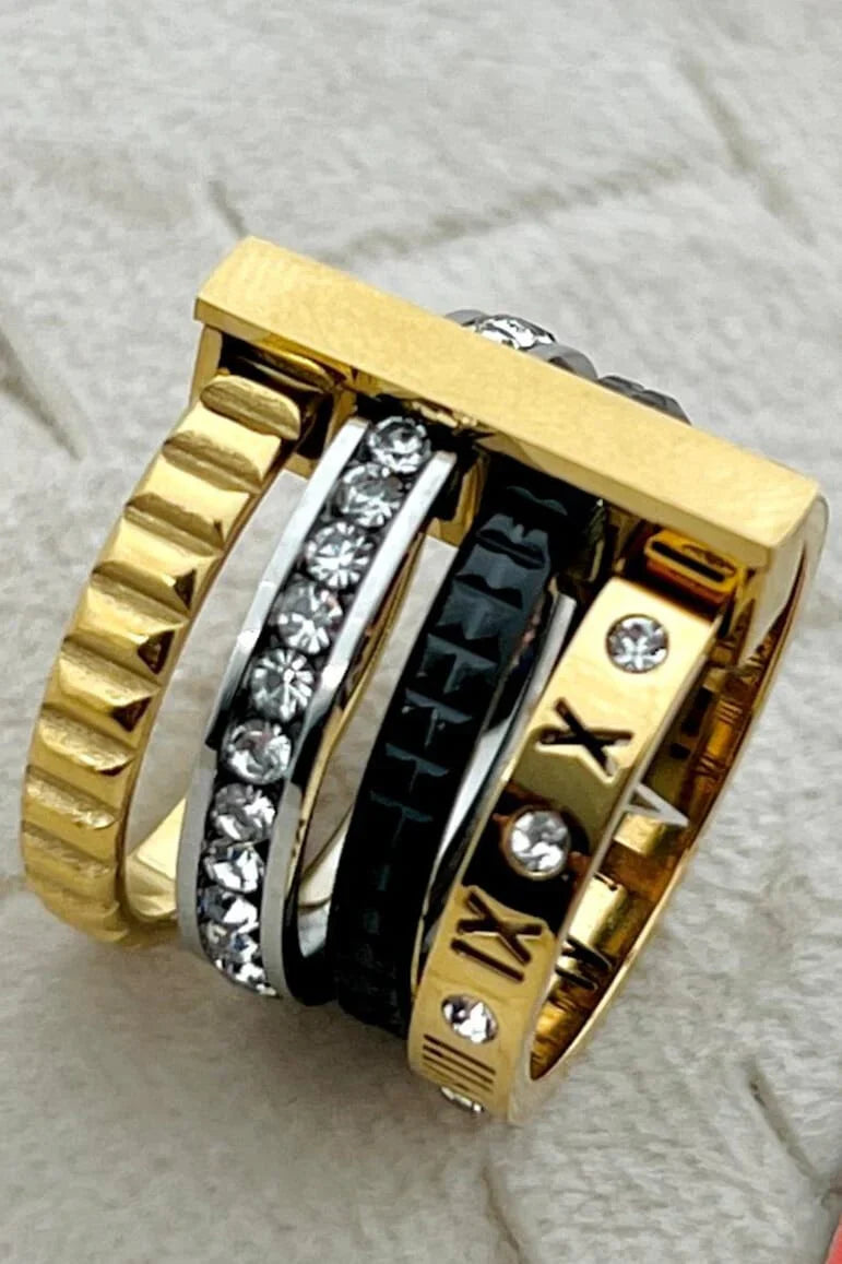 Quadrate Latin Number Luxury Ring