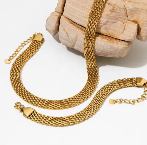 Gold Mesh Chain Set
