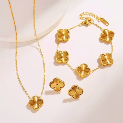 Premium Golden Clover Set